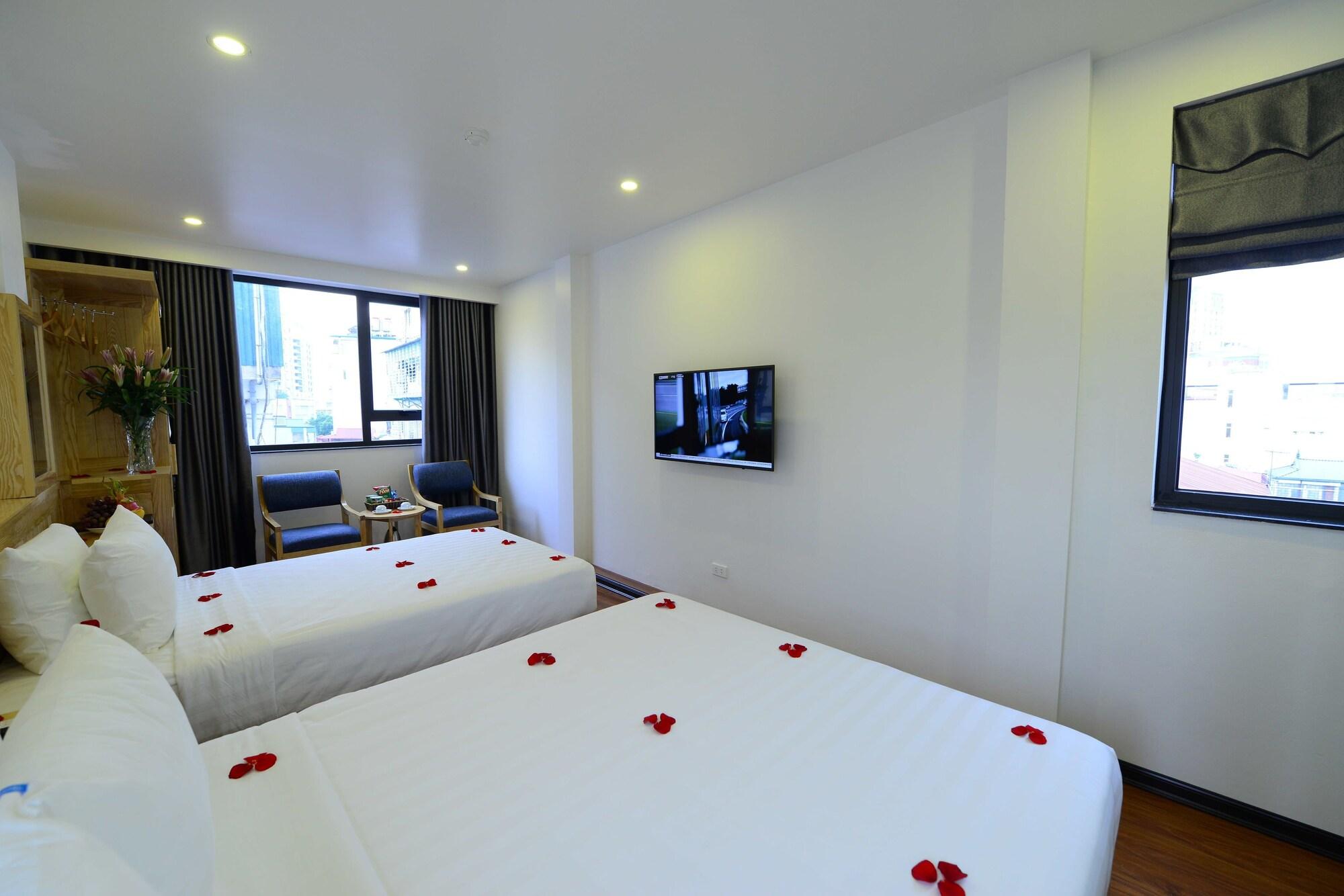 Blue Hanoi Inn Luxury Hotel Exterior photo